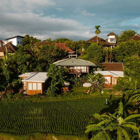 Gruen Ubud Esterno foto