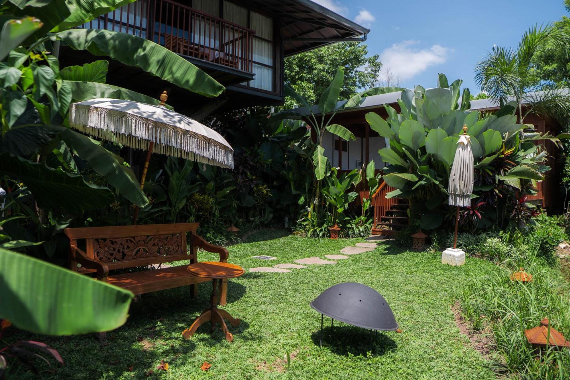 Gruen Ubud Esterno foto